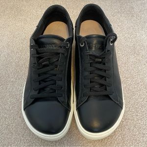 Birkenstock’s bend sneaker black, Size 39 -Narrow width with removable insole.